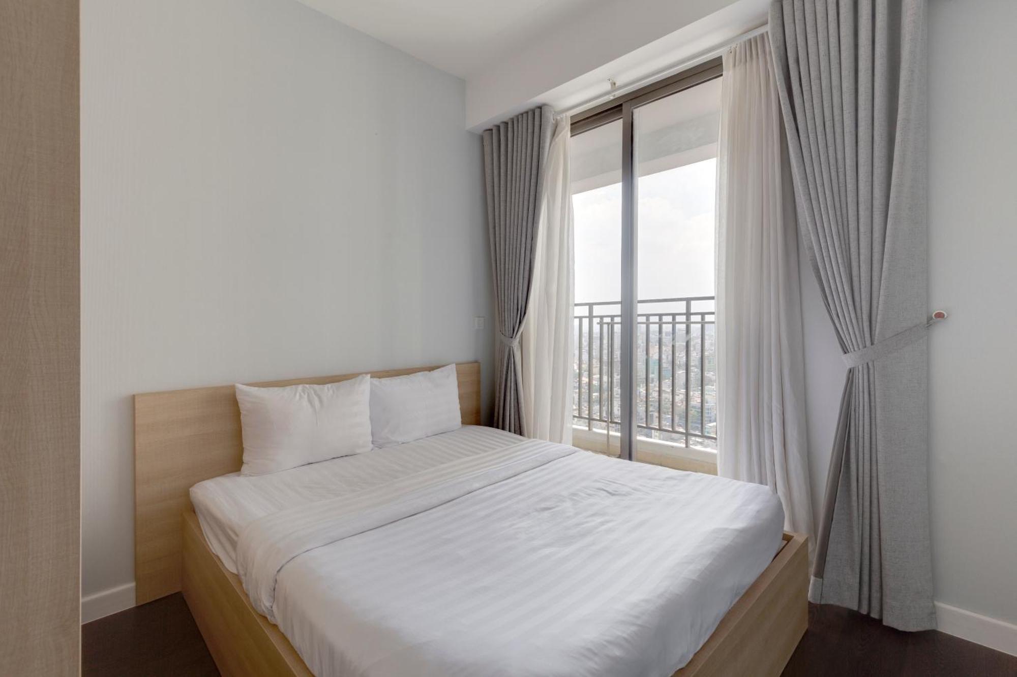 Smile Home Tresor Apartment - Modern Comfortable Хошимин Екстериор снимка